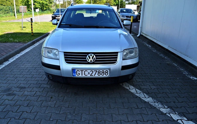 Volkswagen Passat cena 8900 przebieg: 301000, rok produkcji 2002 z Kalety małe 254